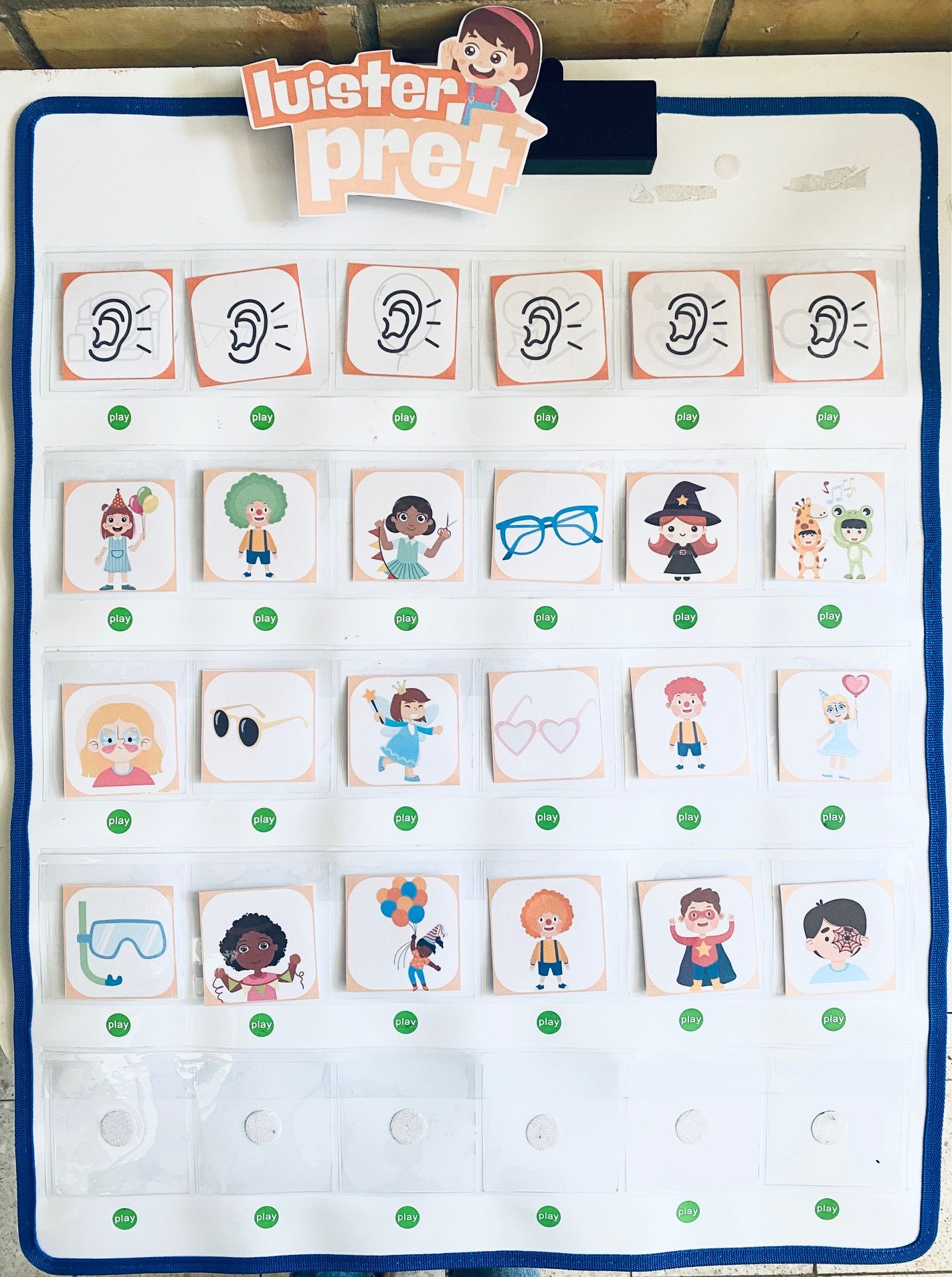 Sprekende muur: thema - CARNAVAL
